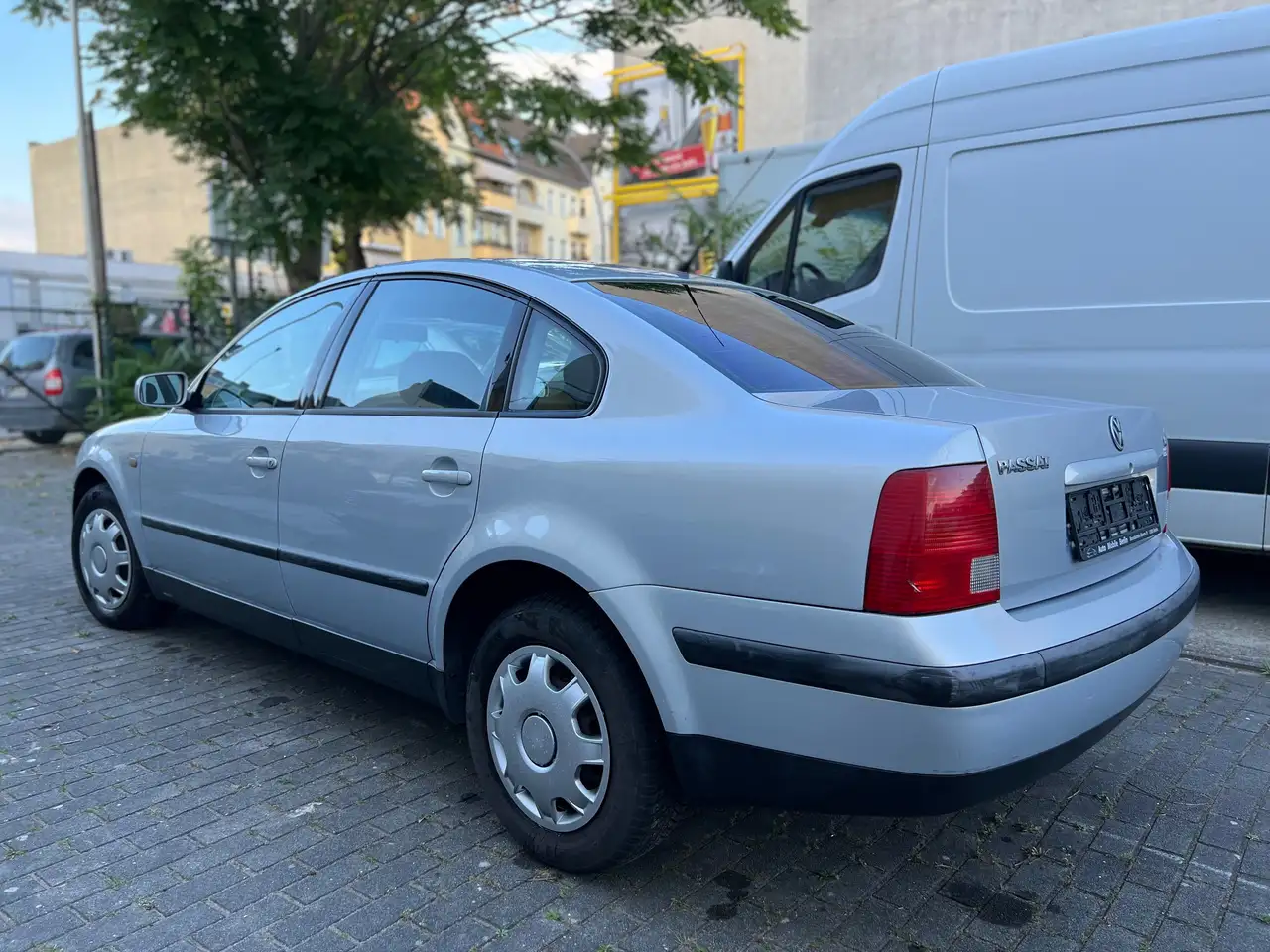 Volkswagen Passat Trend, foto 1