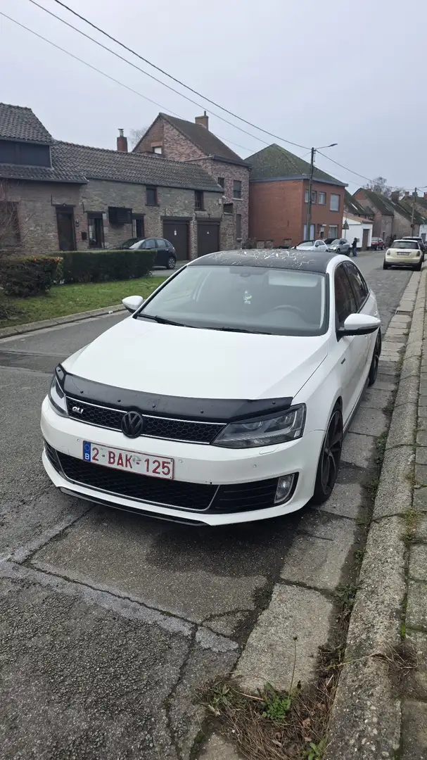 Volkswagen Jetta 1.4 TSI Comfortline - 1