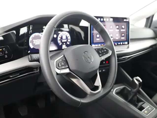 Volkswagen Golf view 12