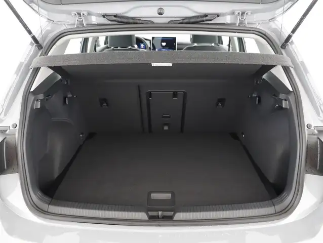 Volkswagen Golf view 7