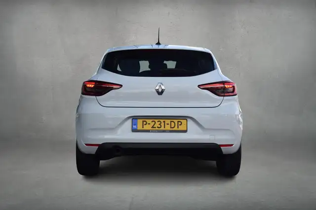 Renault Clio view 9
