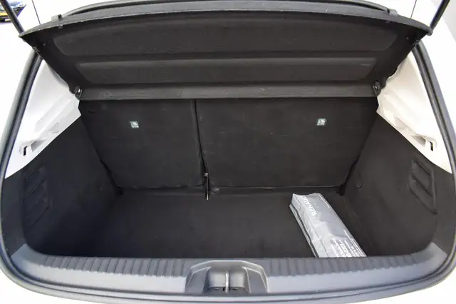 Renault Clio view 7
