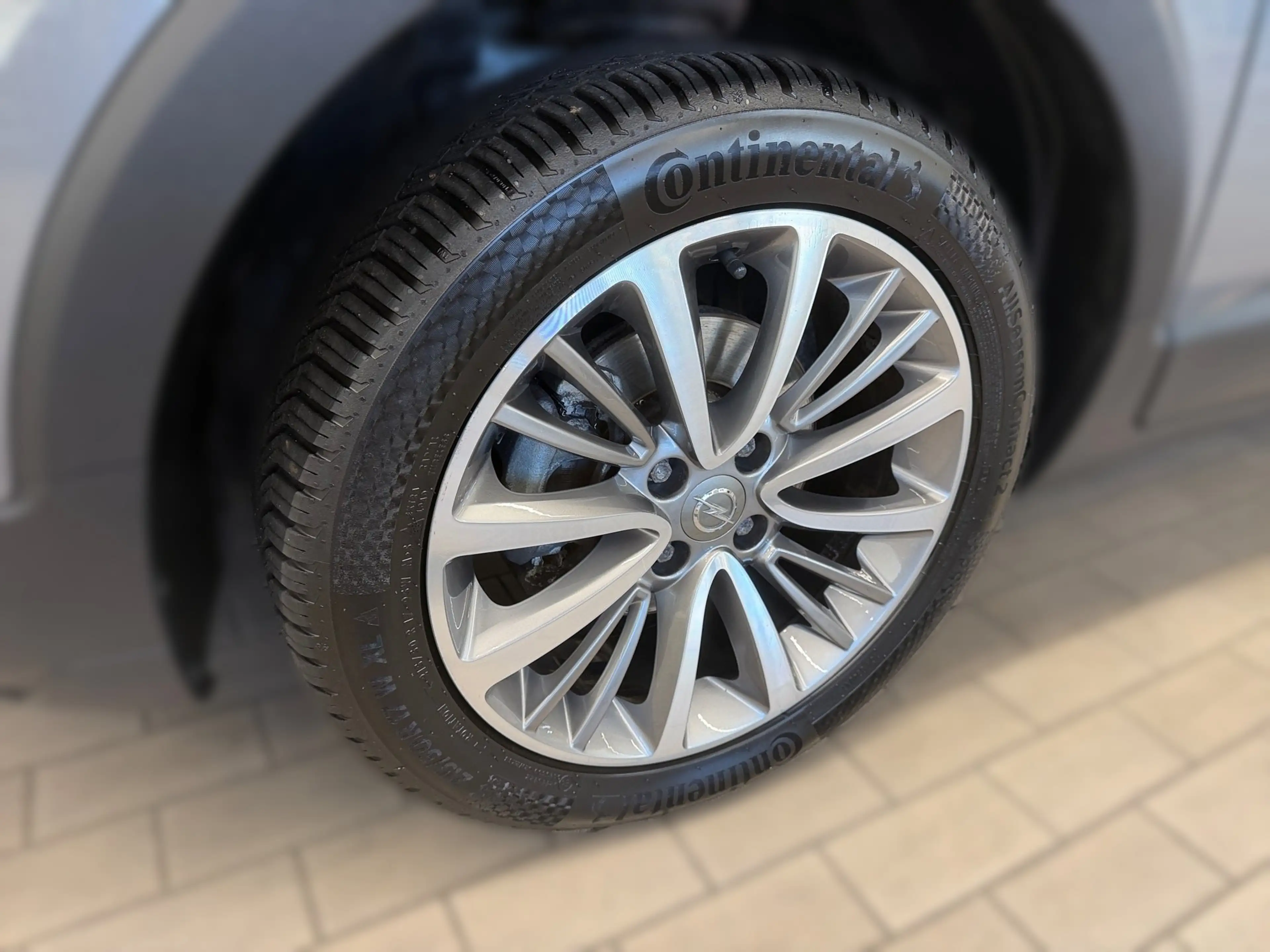 Opel Crossland X 1,2 Turbo Direct Injection Ultimate St — photo 3