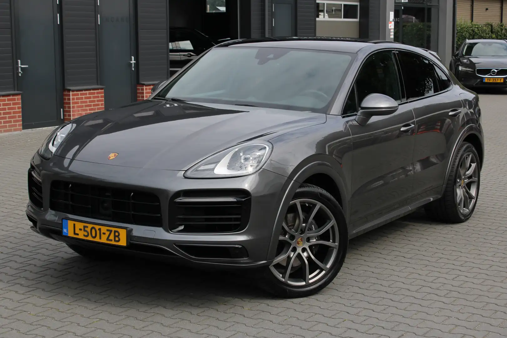 Porsche Cayenne Coupé 3.0 E-Hybrid Sport Design - Nederlandse Pors Gris - 2