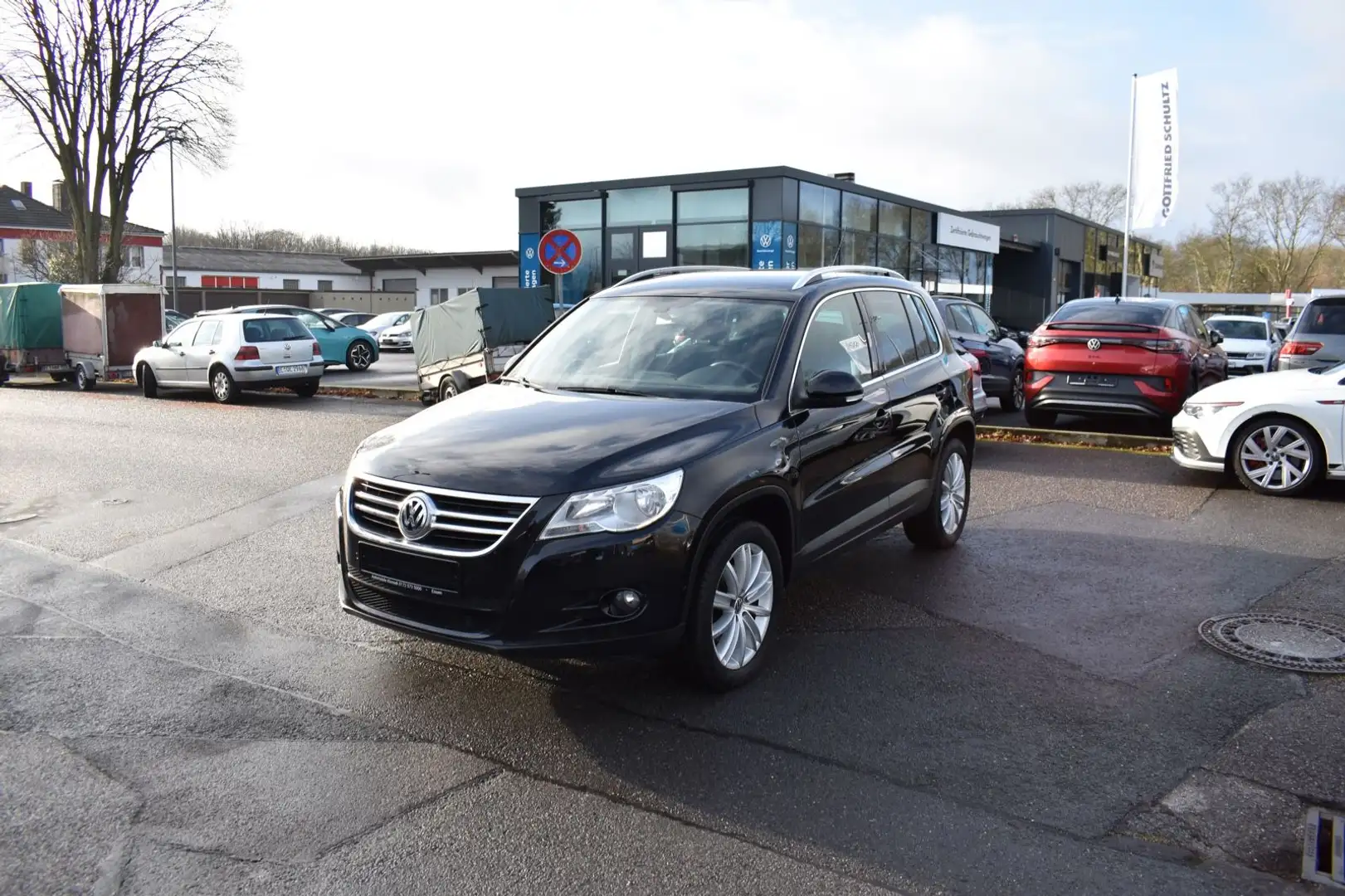Volkswagen Tiguan Sport & Style 4Motion Schwarz - 1