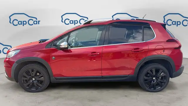 Peugeot 2008 view 2