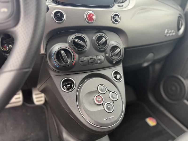 Abarth 595 1.4 T-Jet 16V 595 MY22 160 PS Automatik — photo 15