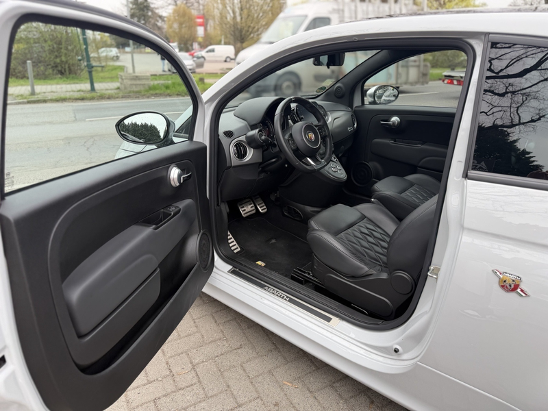 Abarth 595 1.4 T-Jet 16V 595 MY22 160 PS Automatik — photo 9