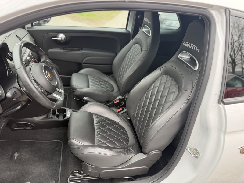 Abarth 595 1.4 T-Jet 16V 595 MY22 160 PS Automatik — photo 10