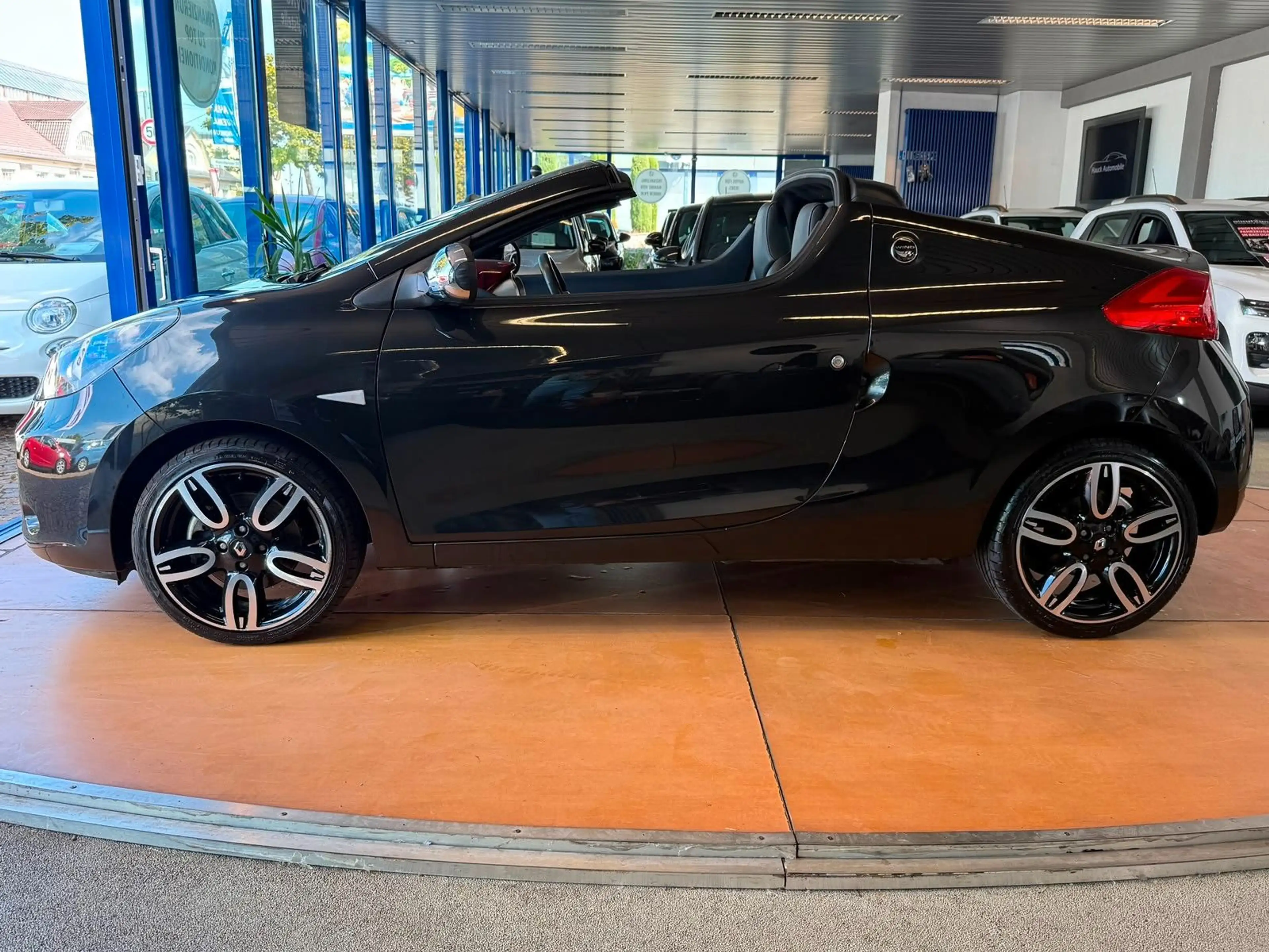 Renault Wind Night & Day Leder / Klima / 8-fach bereift — photo 5