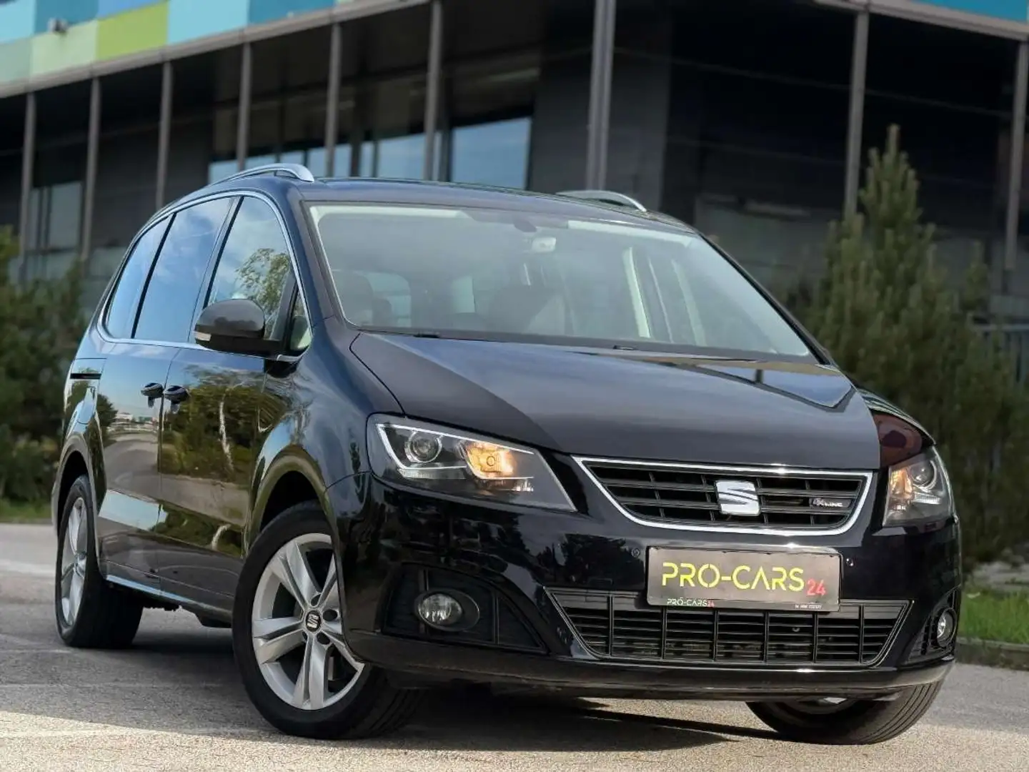 SEAT Alhambra // FR-Line // 7 Sitze // Garantie // DSG Schwarz - 1