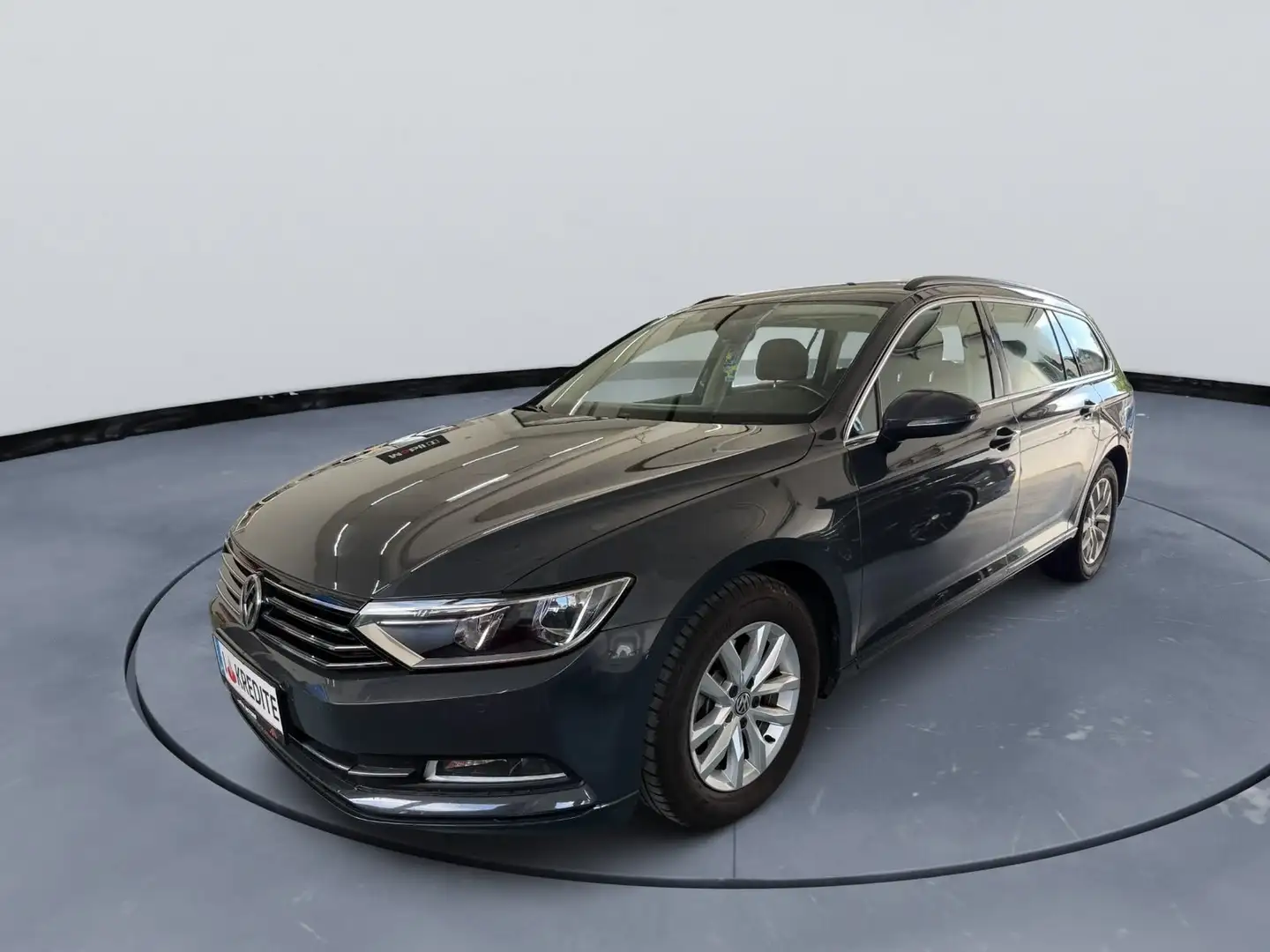 Volkswagen Passat Variant Comfortline 2,0 TDI DSG Kombi / Family Van Grau - 2