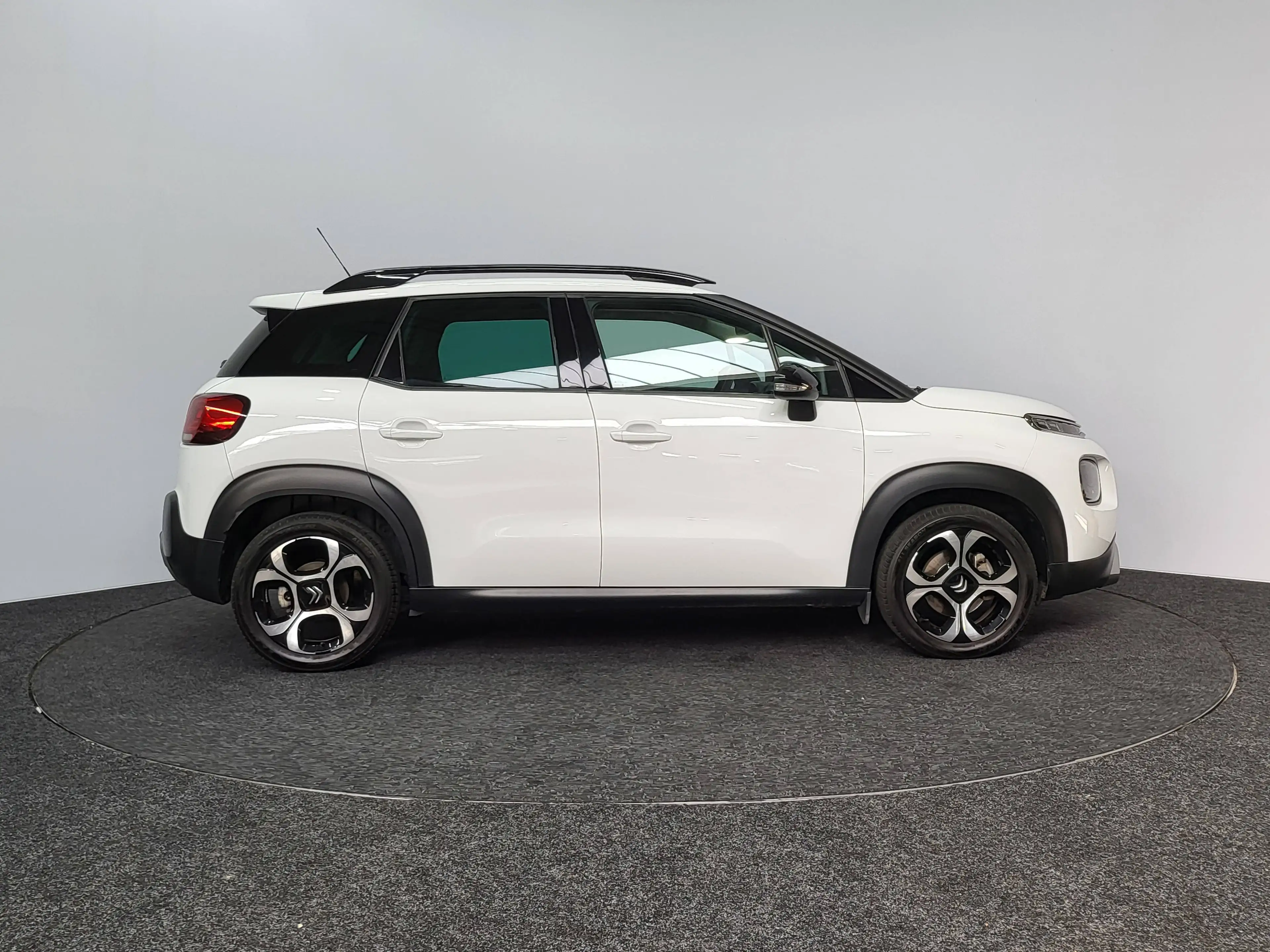 Citroen C3 Aircross 1.2 PureTech Shine | 2019 | Automaat | 96kW | Navi | Airco | CarPlay | Lane Assist | TopDeal! — photo 7