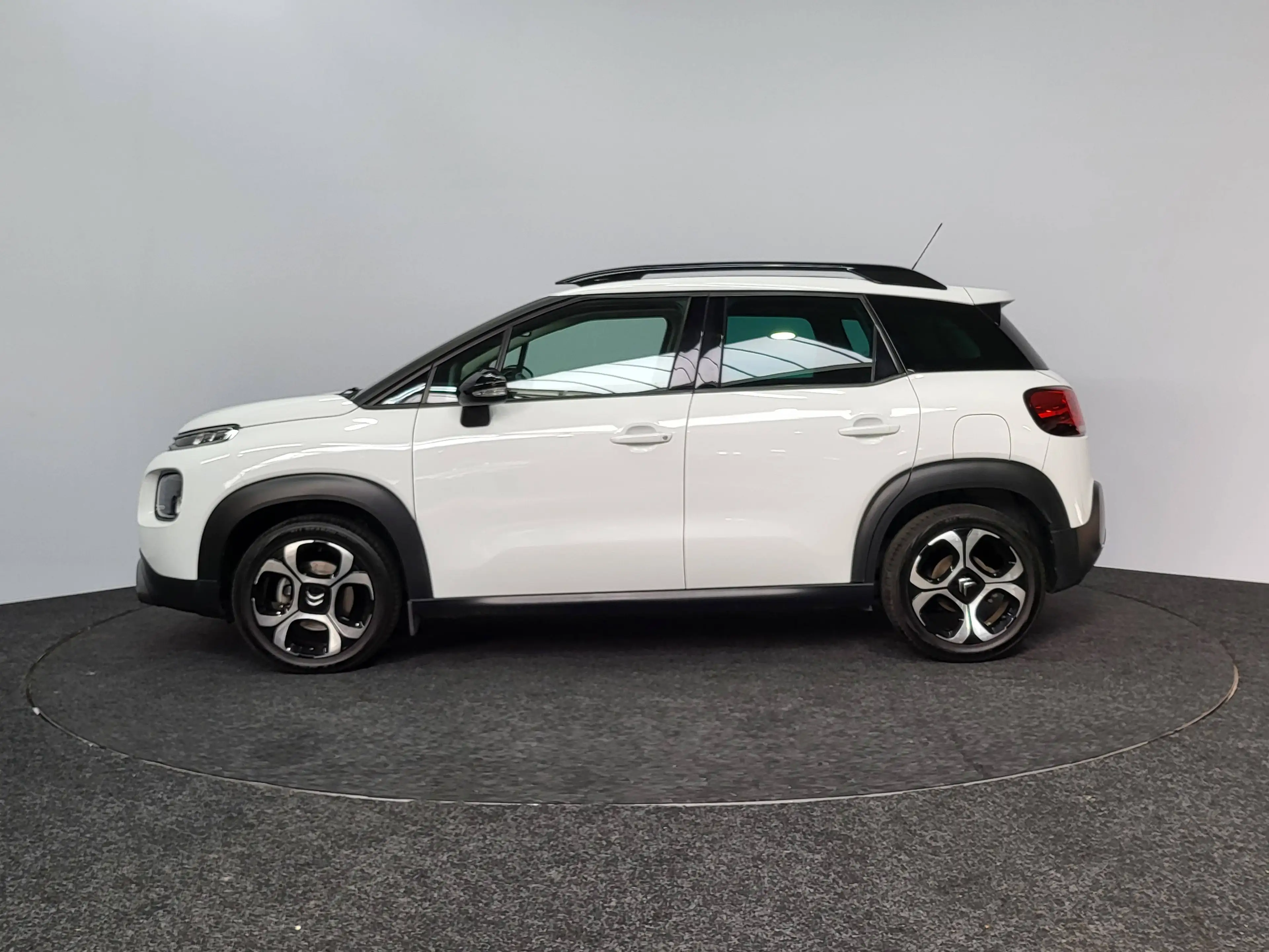 Citroen C3 Aircross 1.2 PureTech Shine | 2019 | Automaat | 96kW | Navi | Airco | CarPlay | Lane Assist | TopDeal! — photo 3