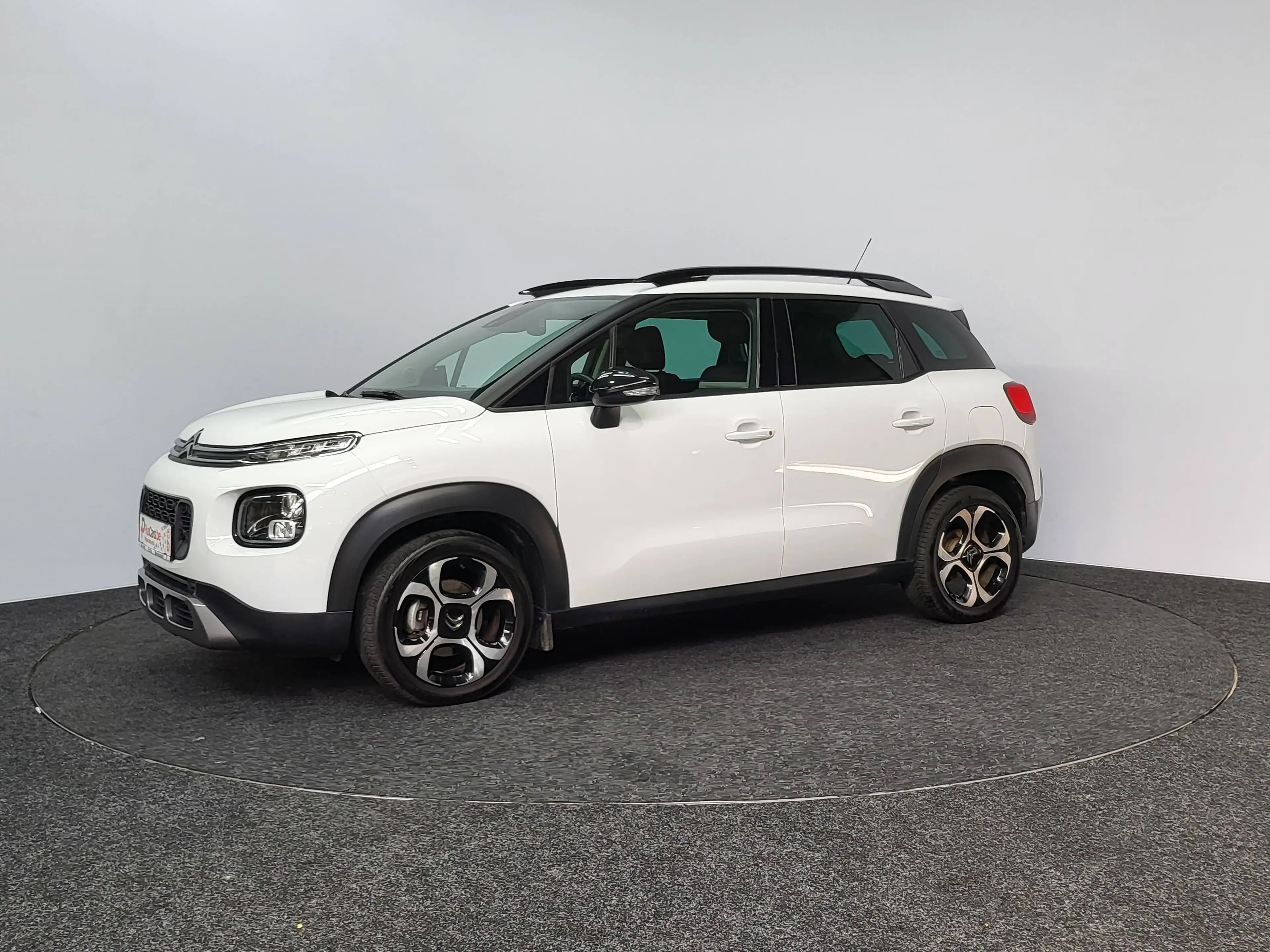 Citroen C3 Aircross 1.2 PureTech Shine | 2019 | Automaat | 96kW | Navi | Airco | CarPlay | Lane Assist | TopDeal!