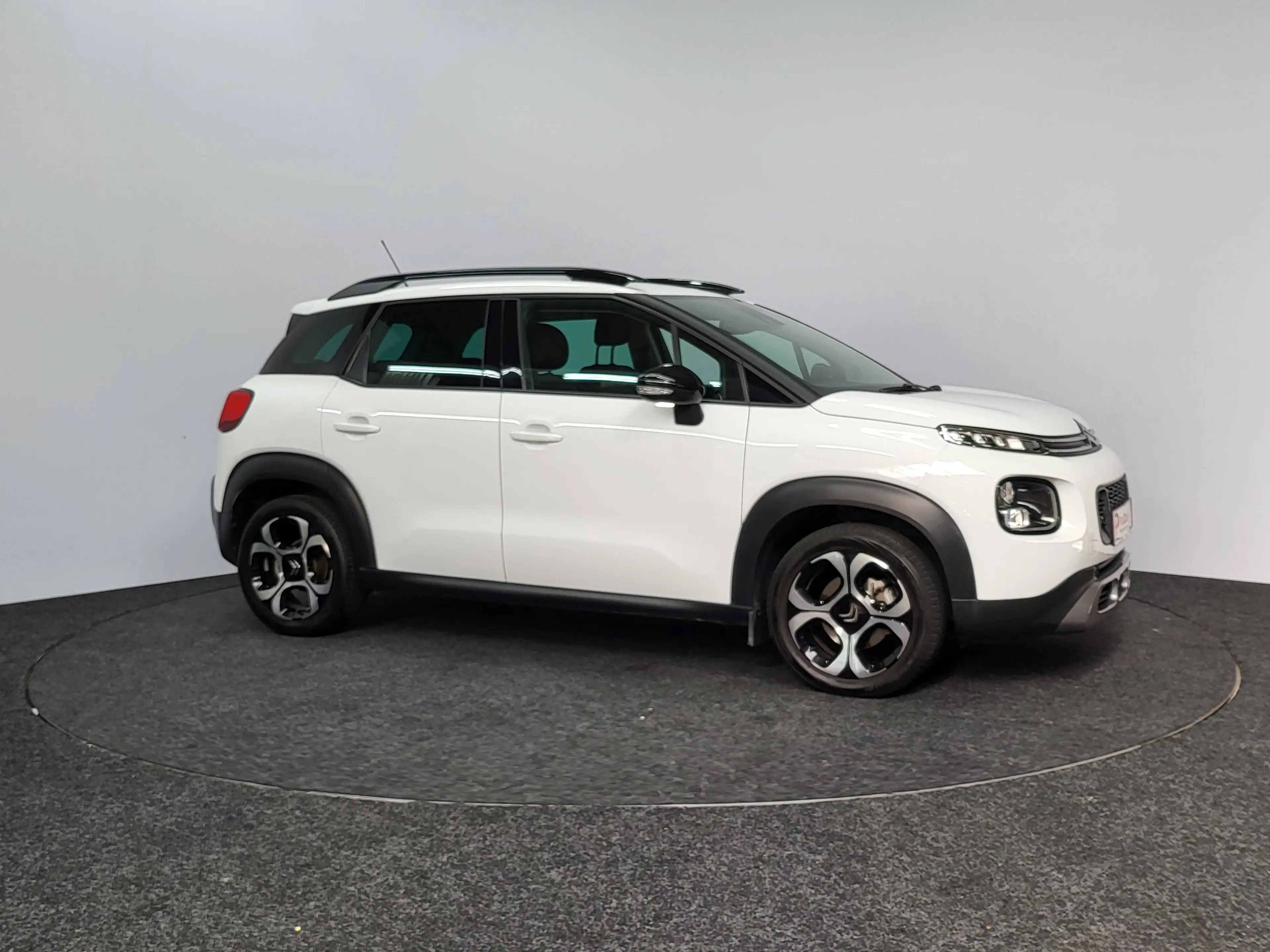 Citroen C3 Aircross 1.2 PureTech Shine | 2019 | Automaat | 96kW | Navi | Airco | CarPlay | Lane Assist | TopDeal! — photo 8