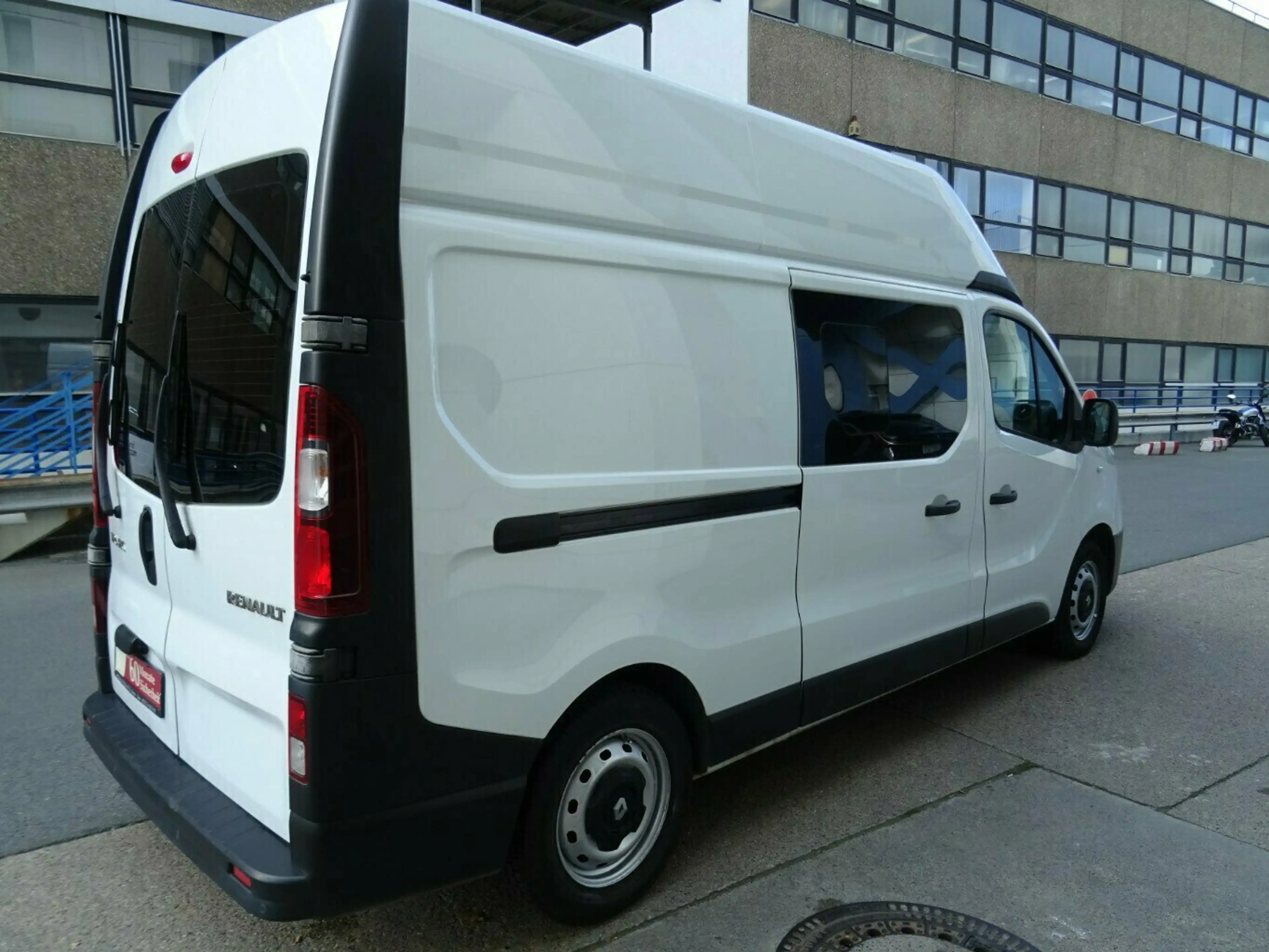 Renault Trafic 1,6 dCi 125 Energy L2H2 Hochdach Kasten,Komfort — photo 9