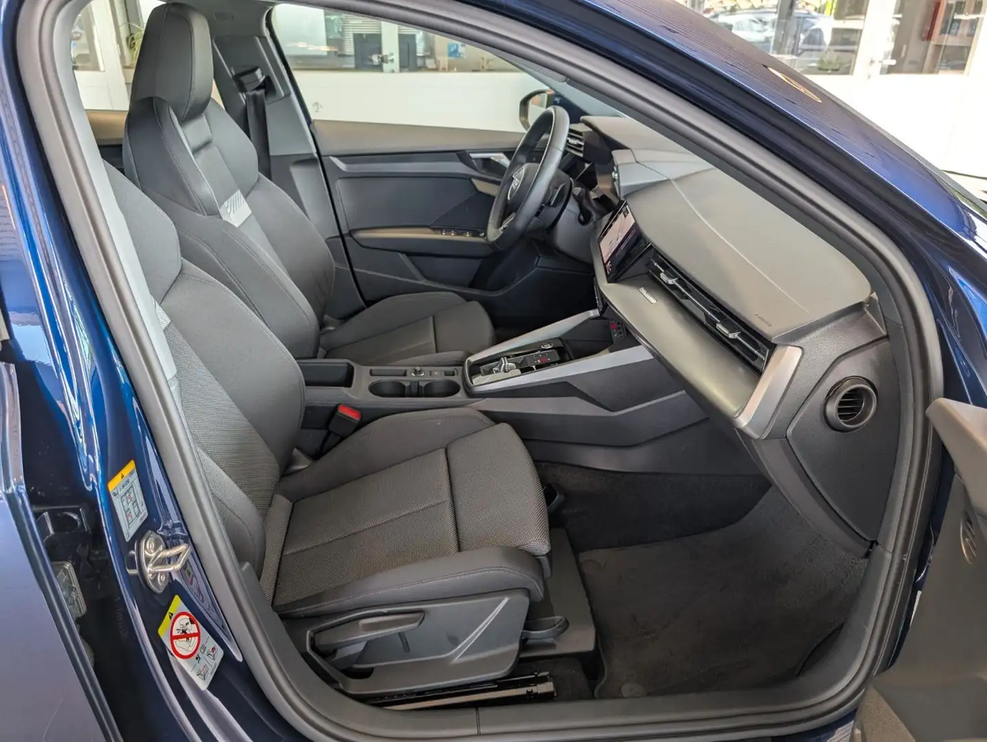 Audi A3 Sportback 35 1.5TFSi S-tronic*Virtual*NAV*LED Azul - 2