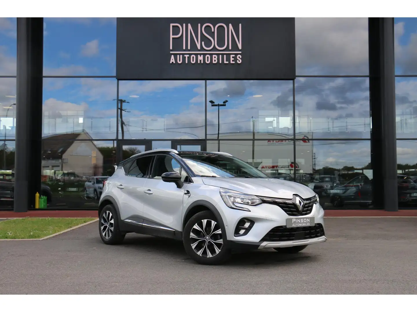 Renault Captur Captur 1.0 TCe - 90  II Techno PHASE 2 Gris - 1