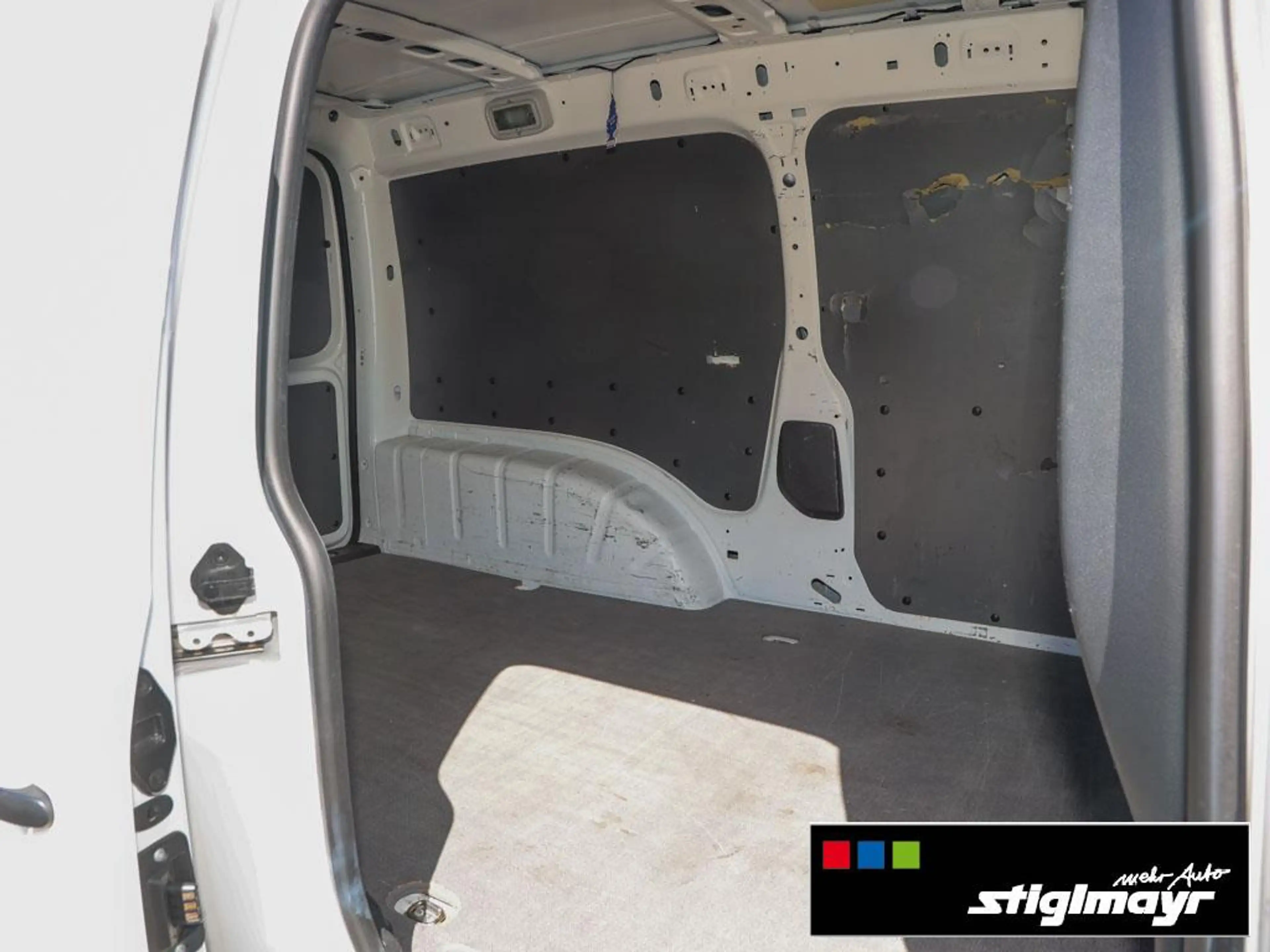 Volkswagen Caddy Kasten 1.4 TSI KAMERA+LED+TEMPOMAT — photo 8