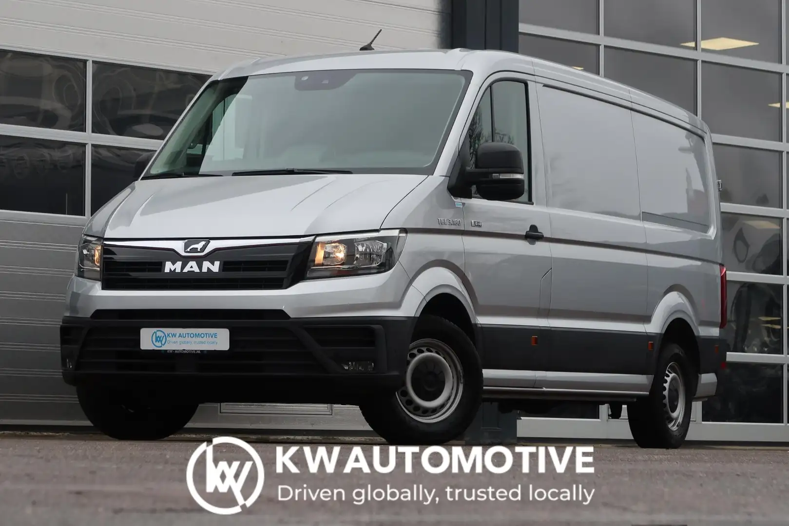MAN TGE 3.180 4x4 AUT/ CAMERA/ ACC/ AIRCO/ TREKHAAK Argent - 1