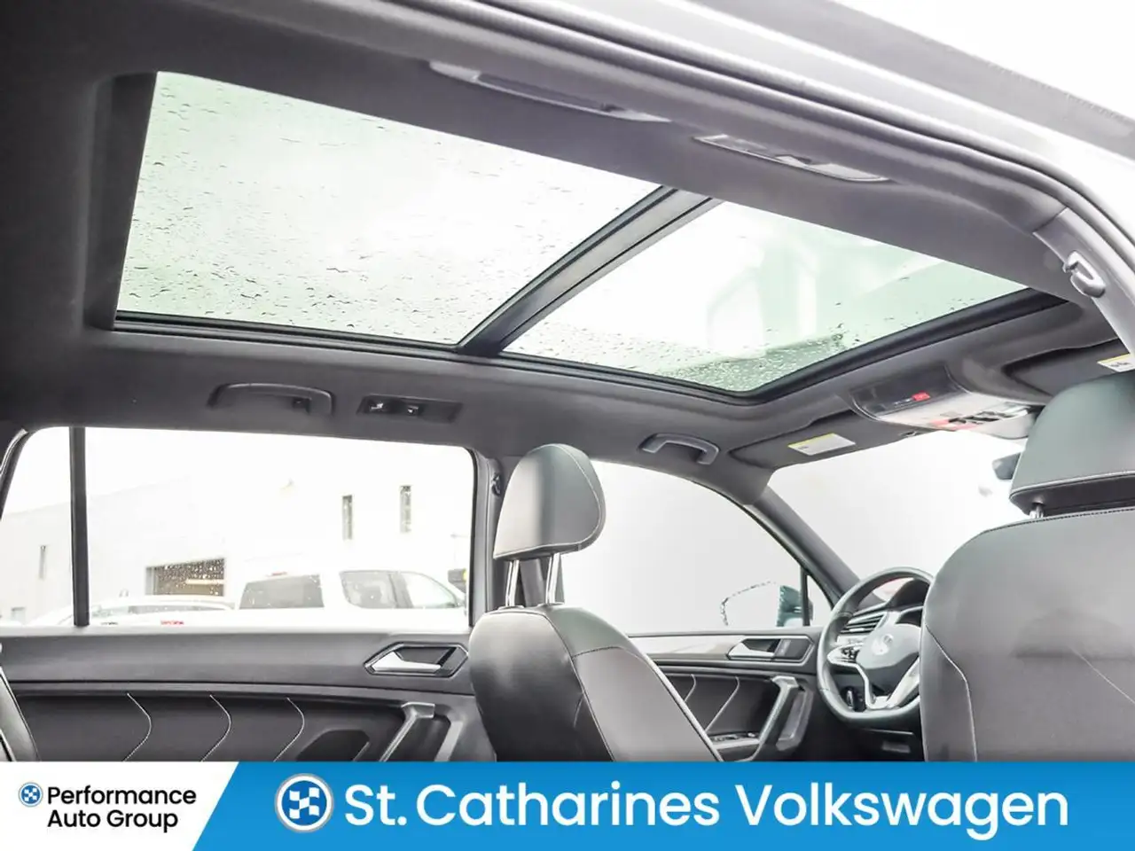 Volkswagen Tiguan снимка Volkswagen Tiguan