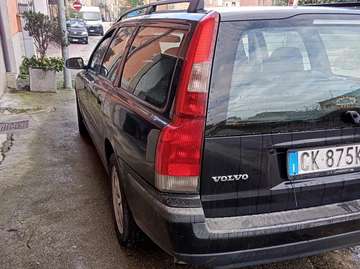 V70 II 2000 2.4 d5