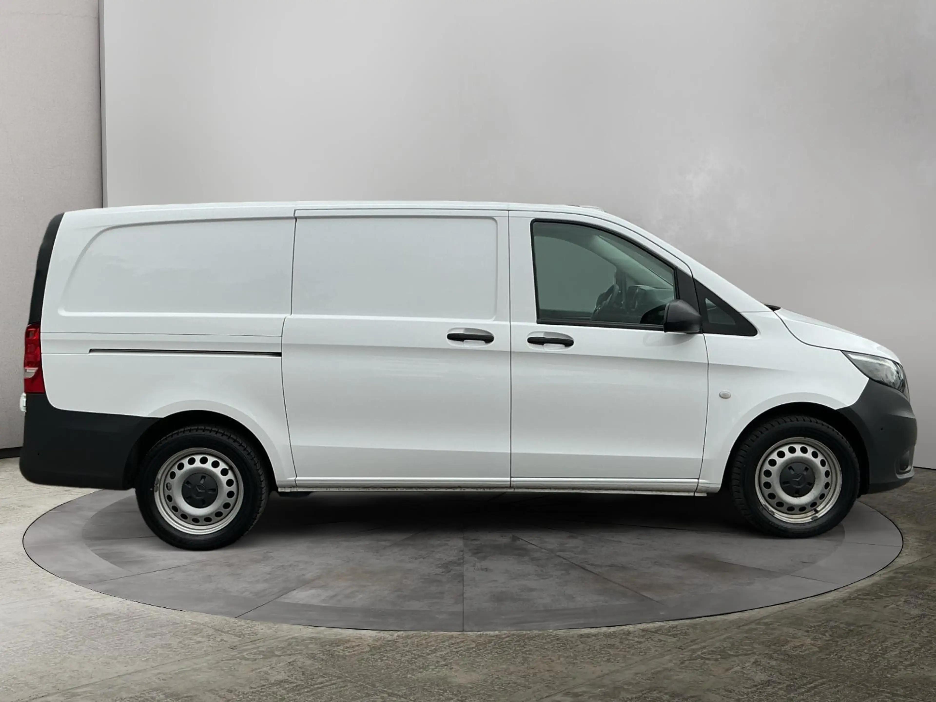 Mercedes-Benz Vito 116 CDI L2 — photo 7