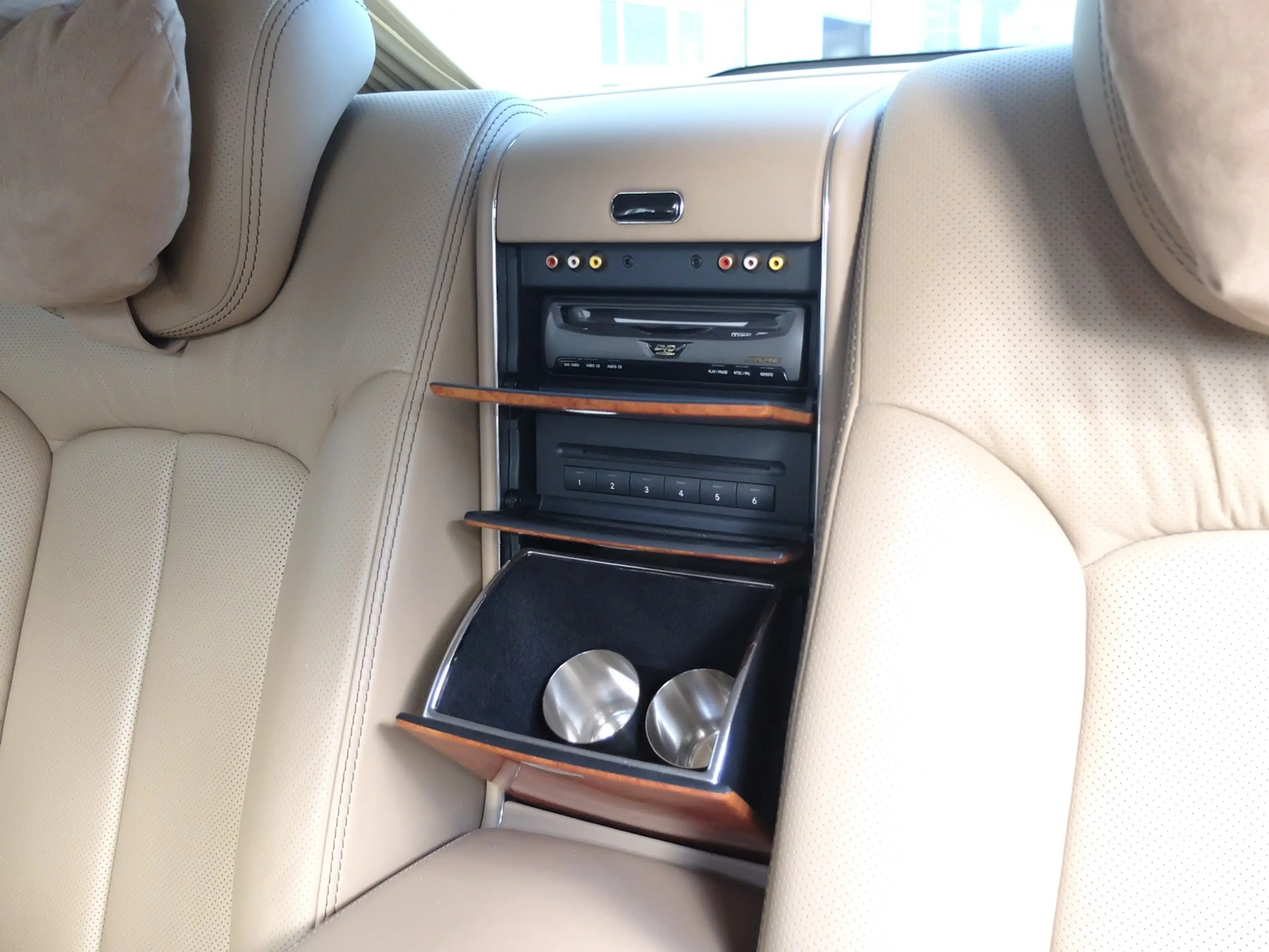 Maybach 57 Deutsches Fahrzeug — photo 14