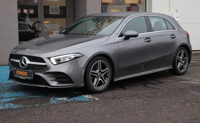 Mercedes-Benz A 150 2.0 200 d 150 amg line 8g-dct bva carplay sieges chauffants