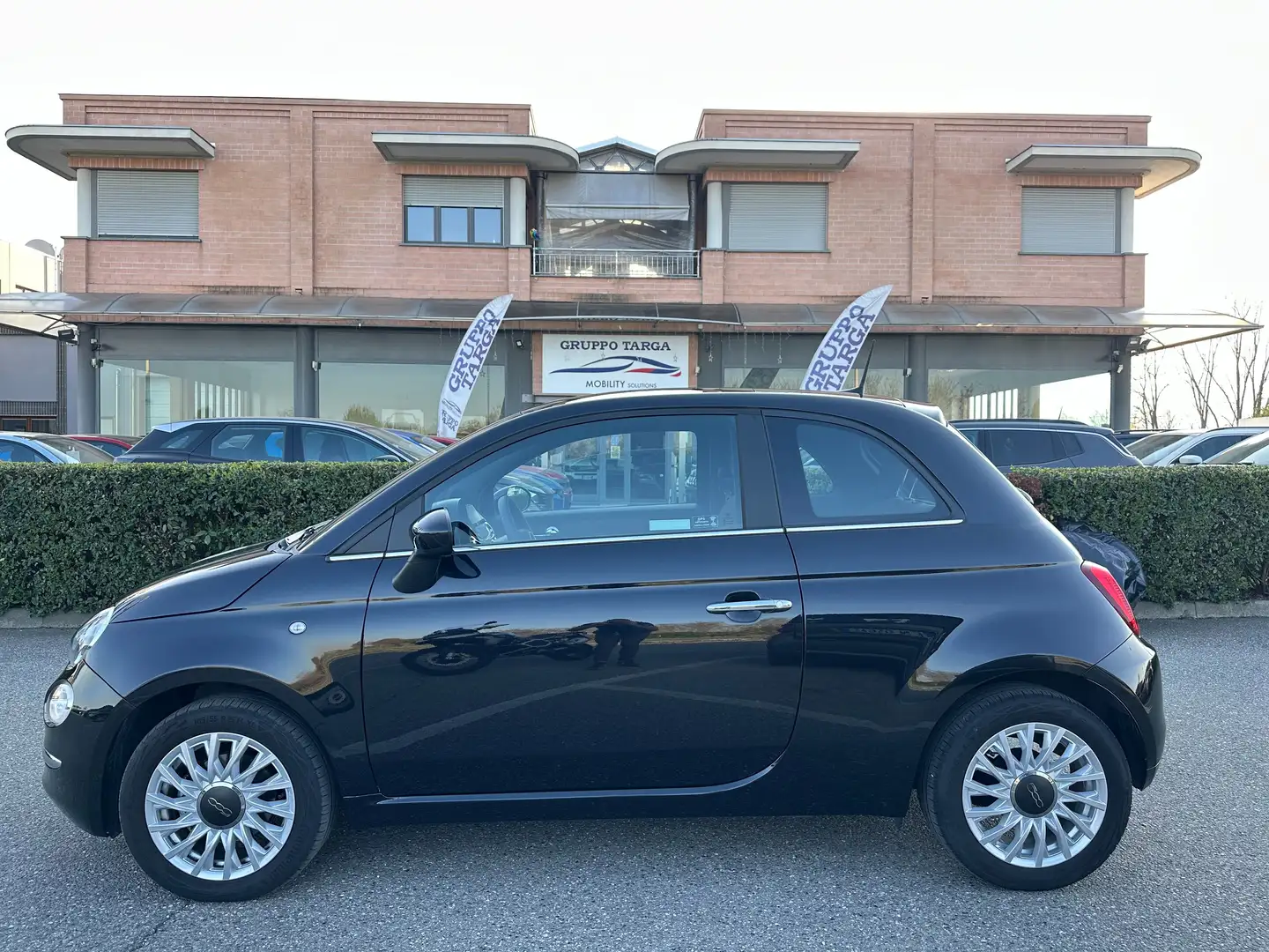 Fiat 500 500 1.0 hybrid Dolcevita 70cv Nero - 1