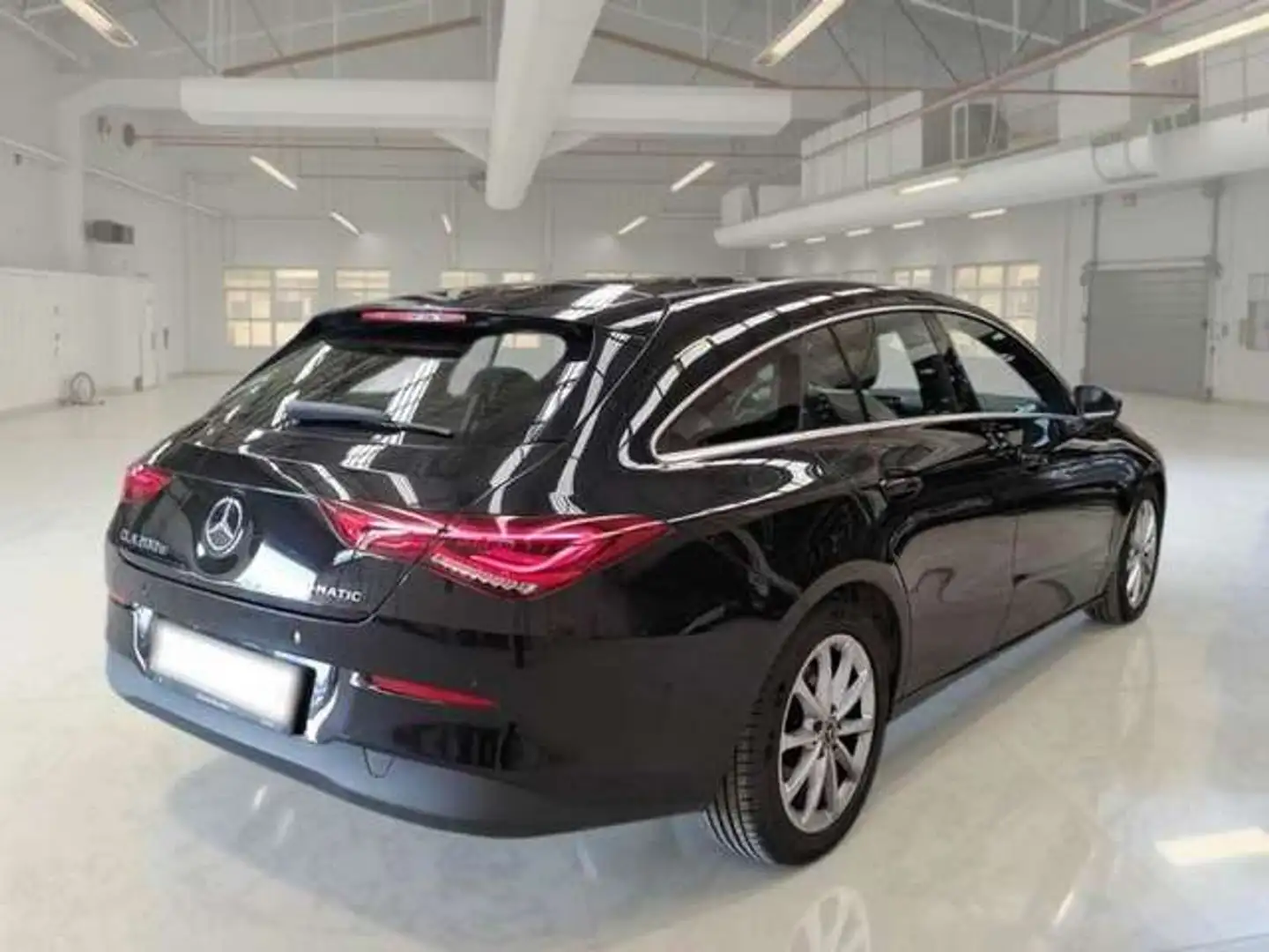 Mercedes-Benz CLA 200 CLA Shooting Brake 200d 4matic Business Extra auto Noir - 2