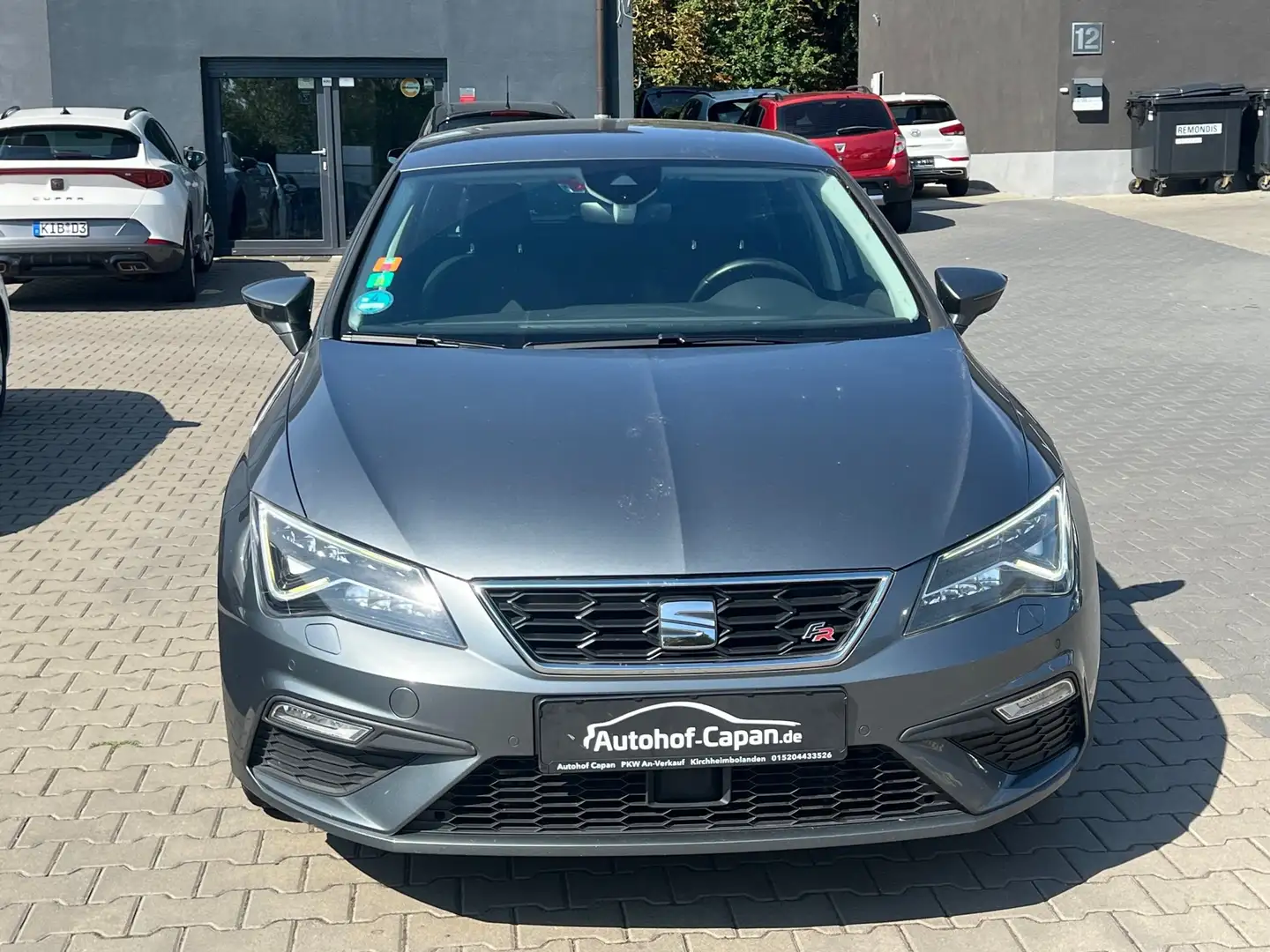 SEAT Leon Leon FR /Automatik/Navi/PDC/ACC/Eu6/2.Ha/LED/ZV Gris - 2