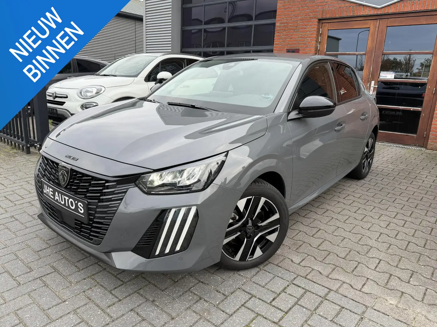 Peugeot 208 1.2 PT Allure | Keyless | Stoelverwarming | Camera Gris - 1