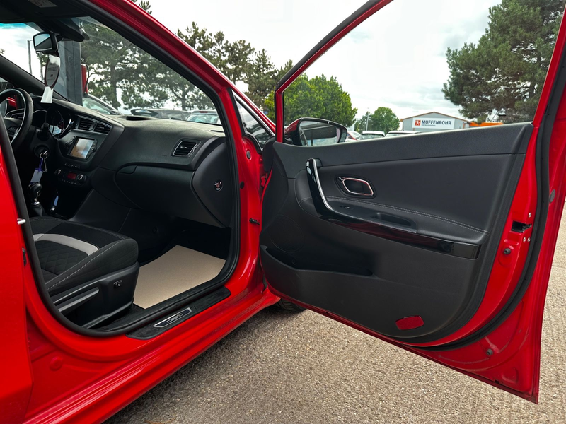 Kia Ceed / cee'd GT-Line "KAMERA"NAVI"PDC"SH" — photo 17