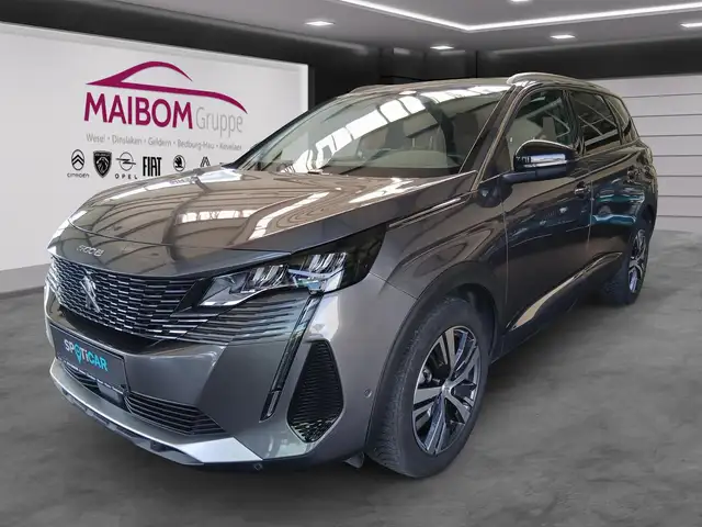Peugeot 5008 Allure Pack 130 EAT8 7-Sitzer