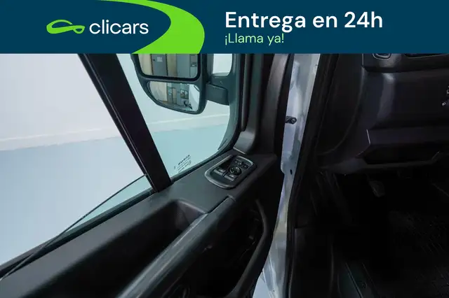 Renault Master view 14