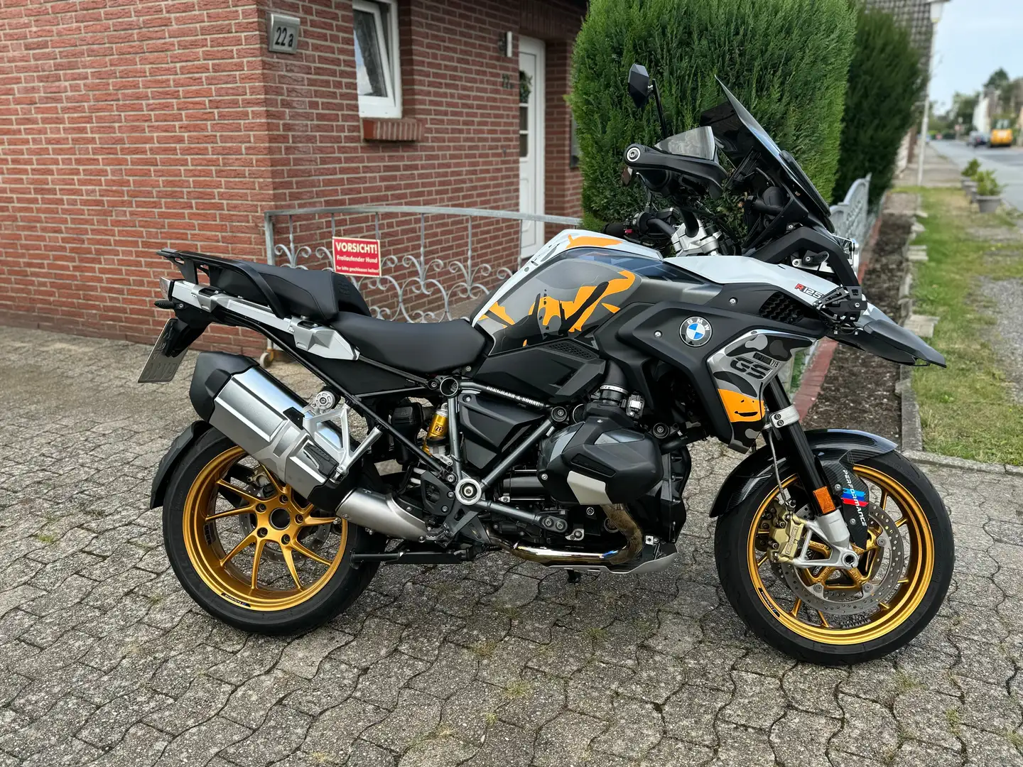 BMW R 1250 GS Exklusiv, 17" Unbau, Unikat, Restgarantie Weiß - 1
