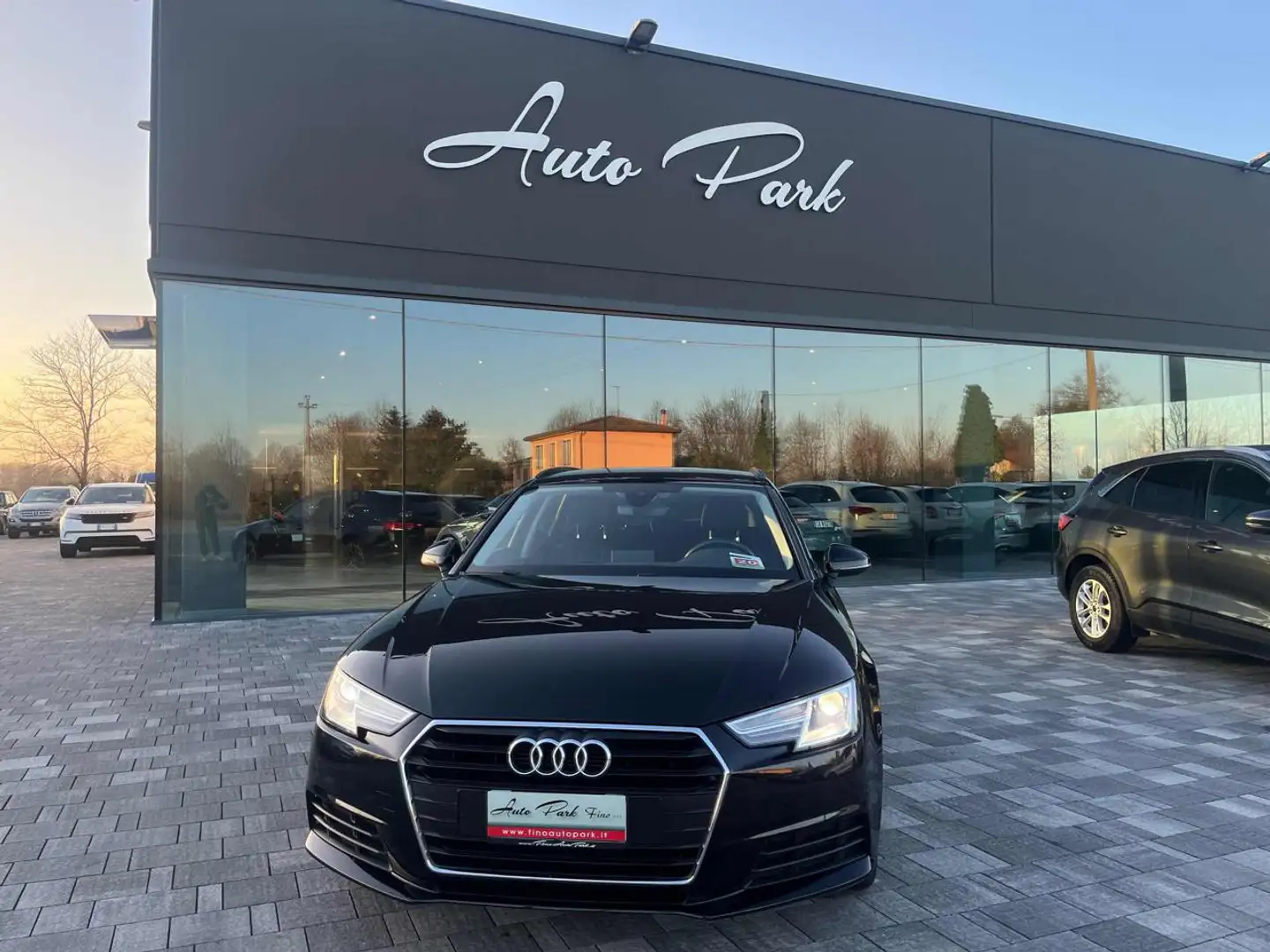 Audi A4 Avant 40 TDI S tronic Business Sport Nero - 1