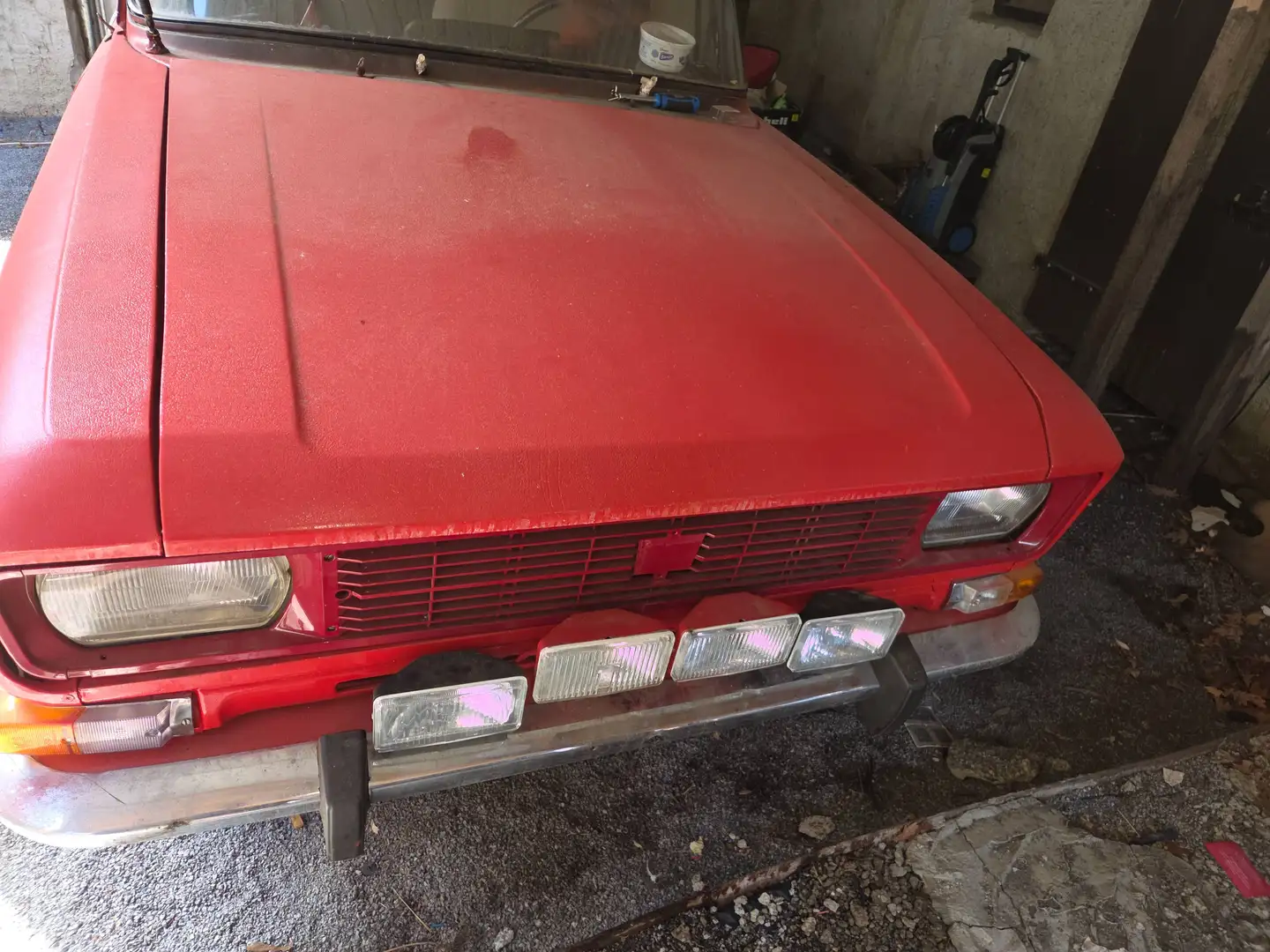 Moskvich 2140 Limousine Rot - 1