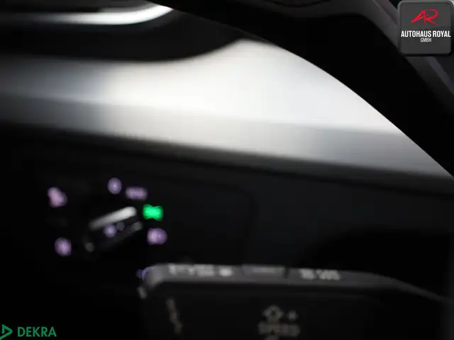Audi Q5 view 25
