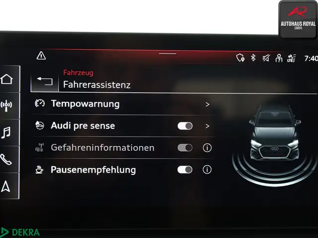 Audi Q5 view 18
