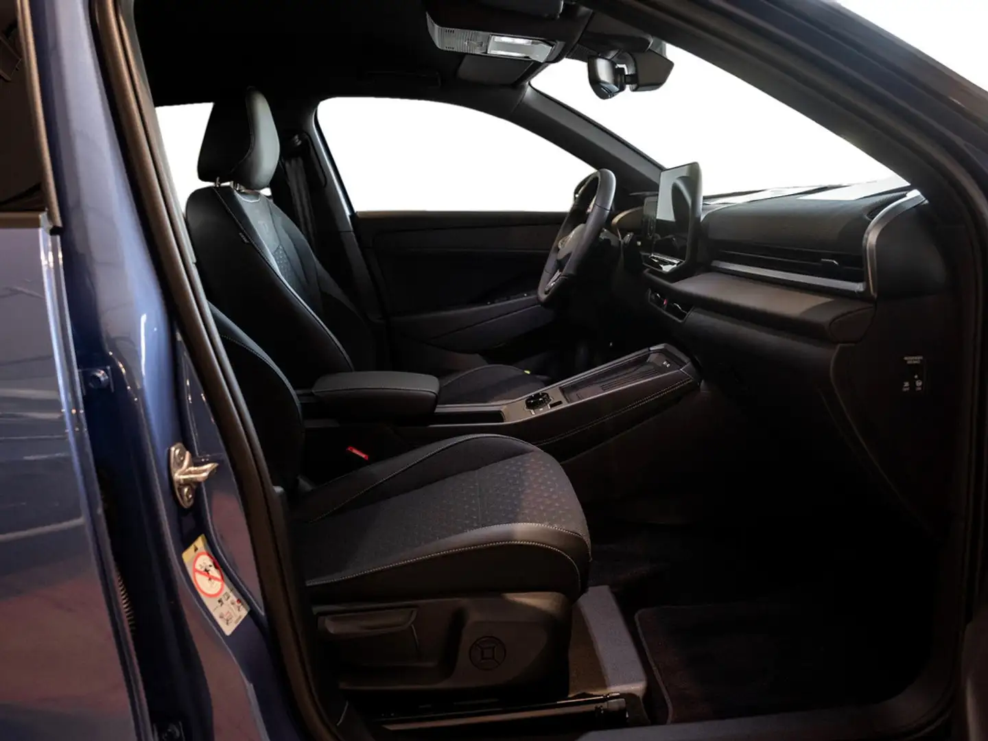 Volkswagen T-Roc 1.5 TSI R-Line KAMERA NAVI ACC HUD 360° Bleu - 2