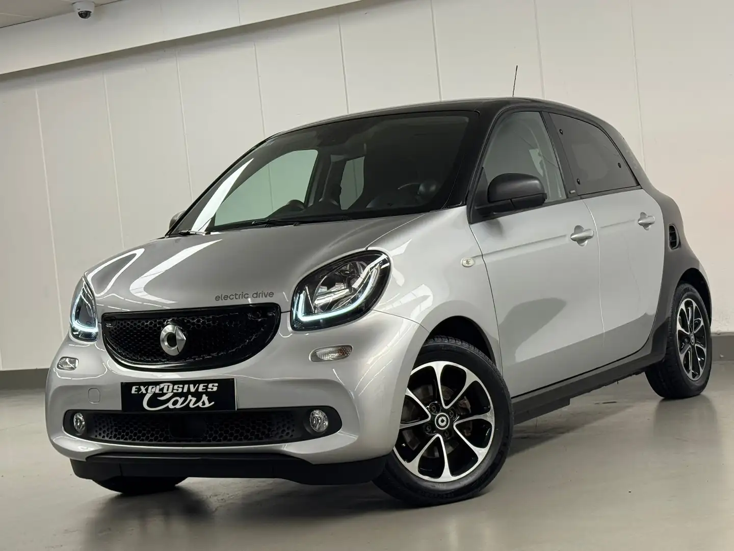 smart forFour 17.6 KWH ELECTRIC DRIVE EQ SPORT Argent - 1