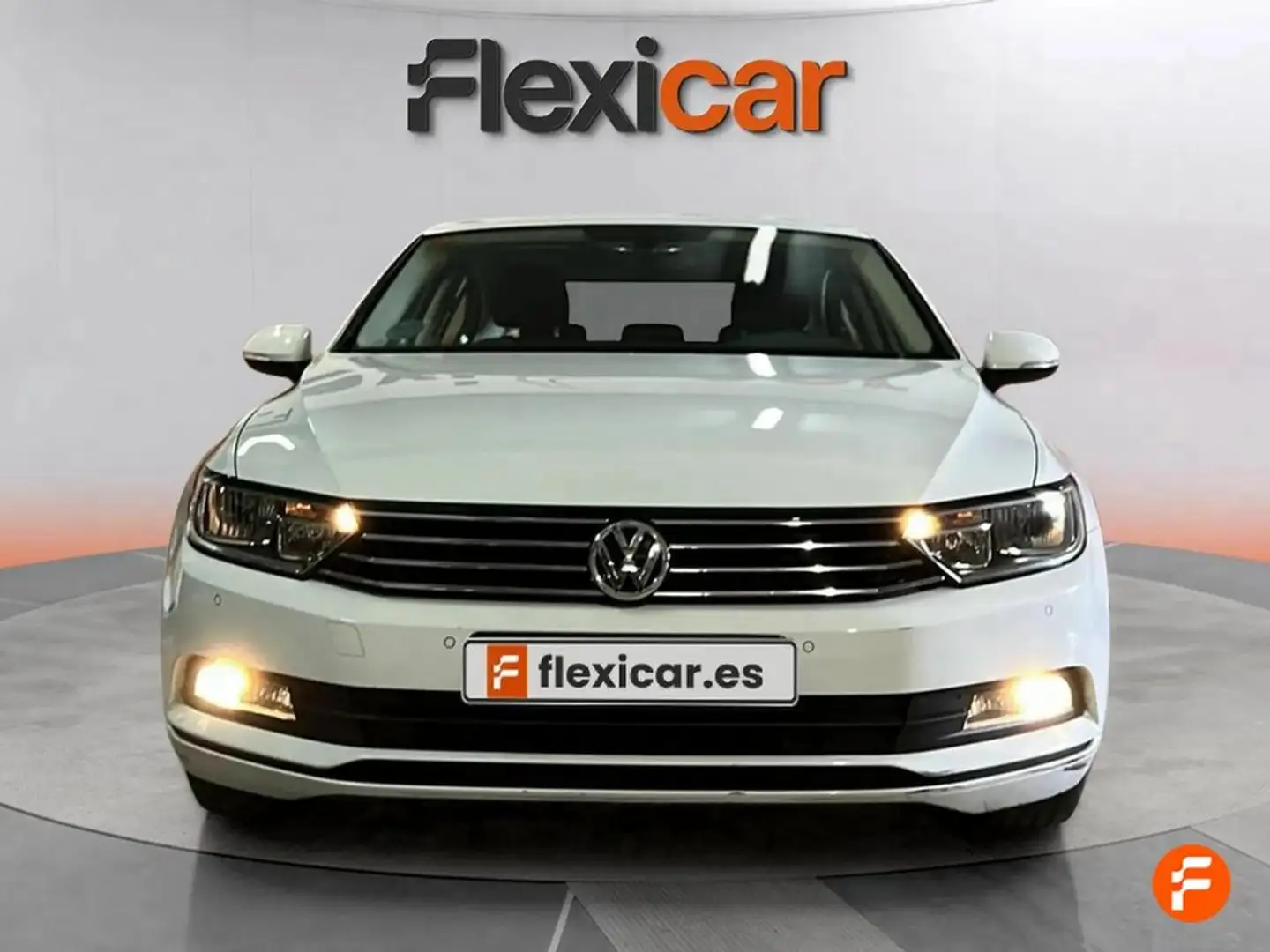 Volkswagen Passat Advance 1.6 TDI 88kW (120CV) Amarillo - 2