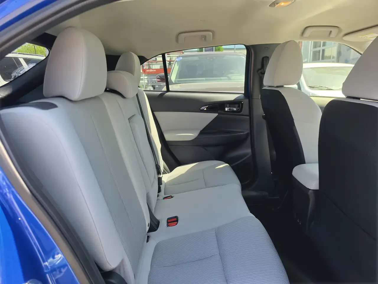 Mitsubishi Eclipse Cross снимка Mitsubishi Eclipse Cross