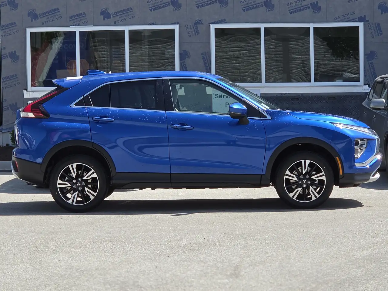 Mitsubishi Eclipse Cross снимка Mitsubishi Eclipse Cross