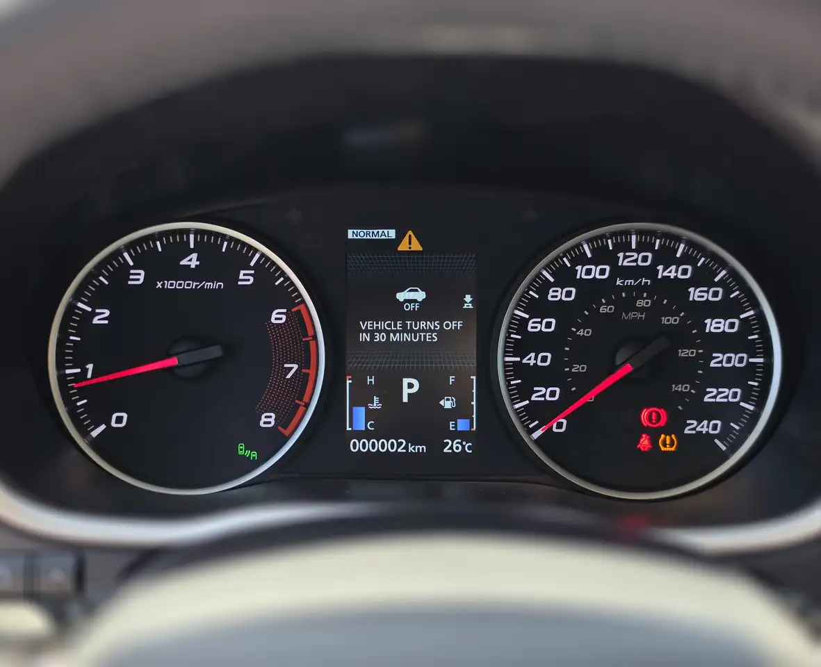 Mitsubishi Eclipse Cross снимка Mitsubishi Eclipse Cross