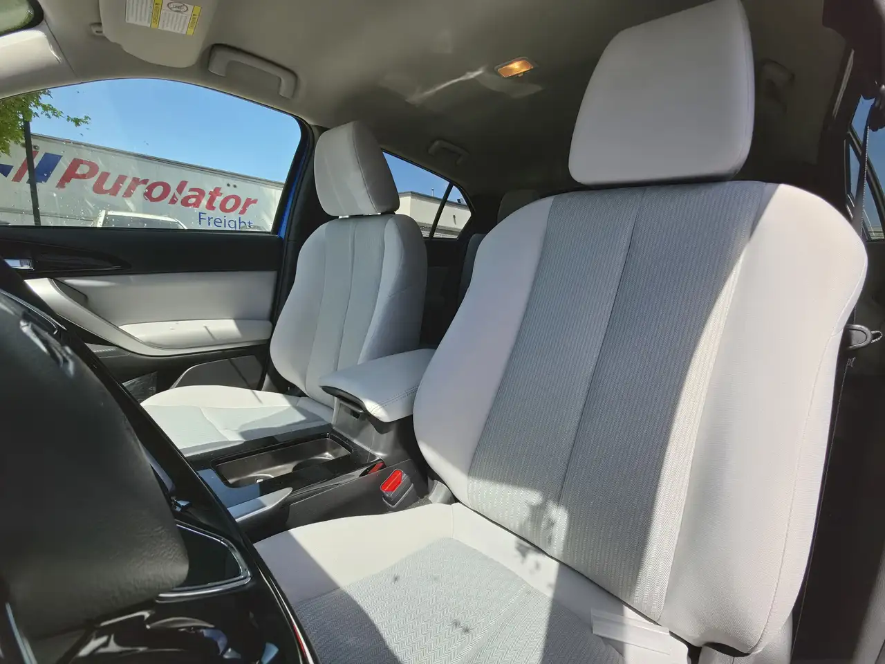 Mitsubishi Eclipse Cross снимка Mitsubishi Eclipse Cross