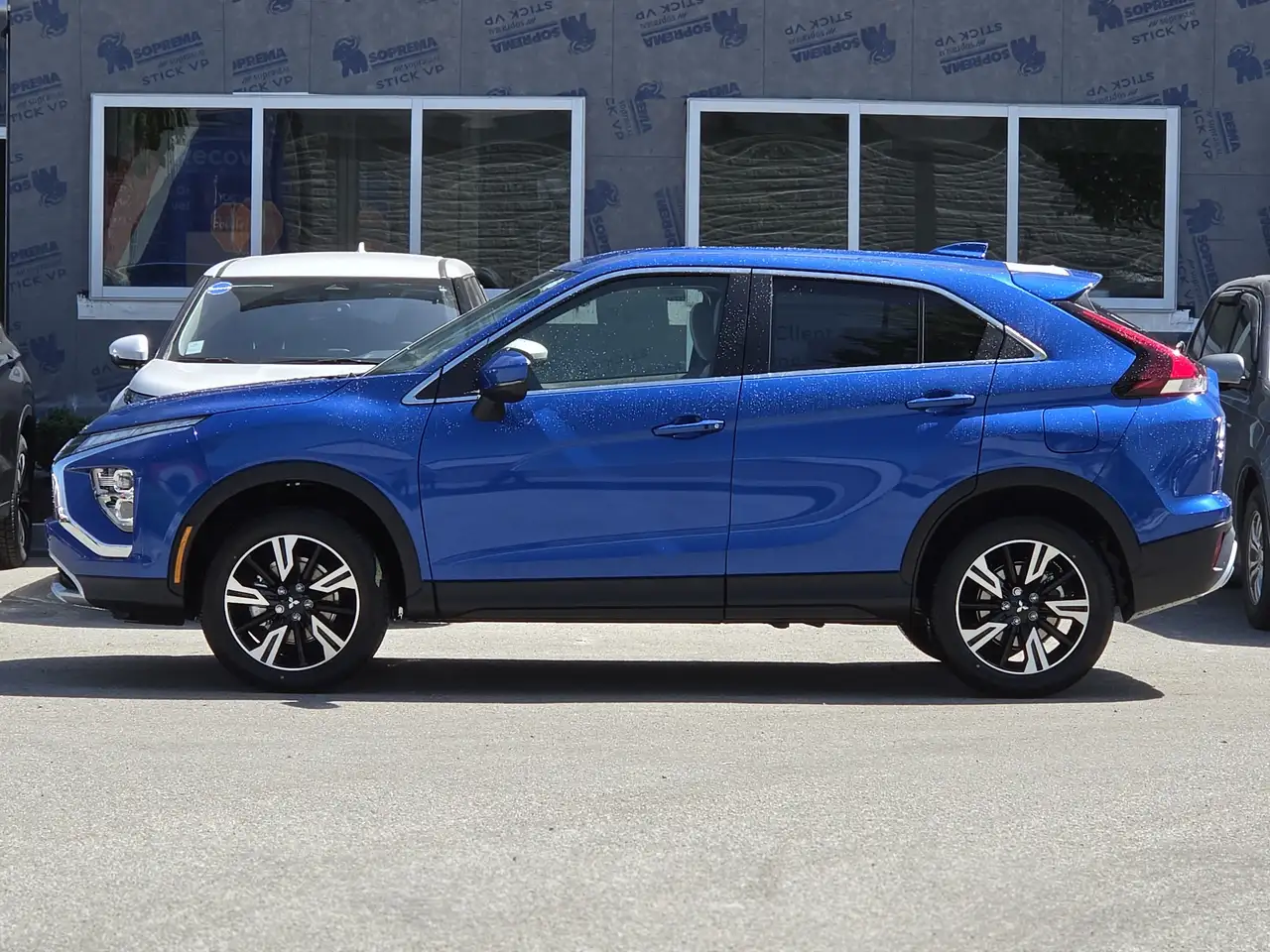 Mitsubishi Eclipse Cross снимка Mitsubishi Eclipse Cross